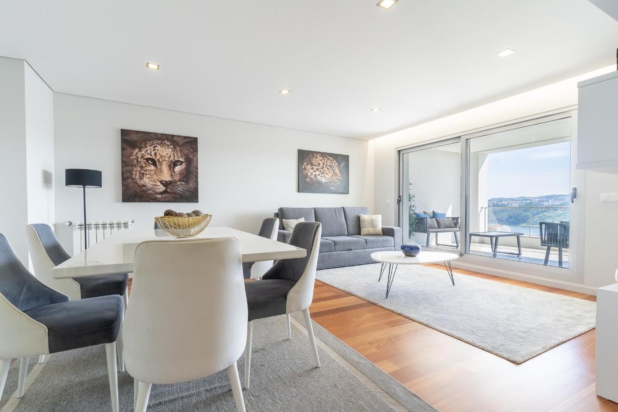 Porto & Douro Vista Apartments By Inviting Valbom  Buitenkant foto